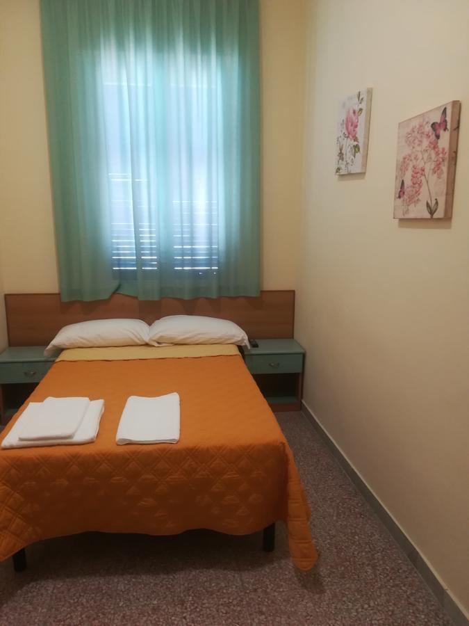 Hotel Valente ออร์โตนา ภายนอก รูปภาพ